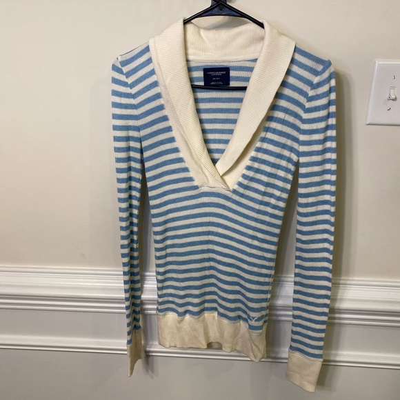 American Eagle Blue and Cream Collared V-Neck Striped Sweater Women’s Size M - Picture 4 of 11